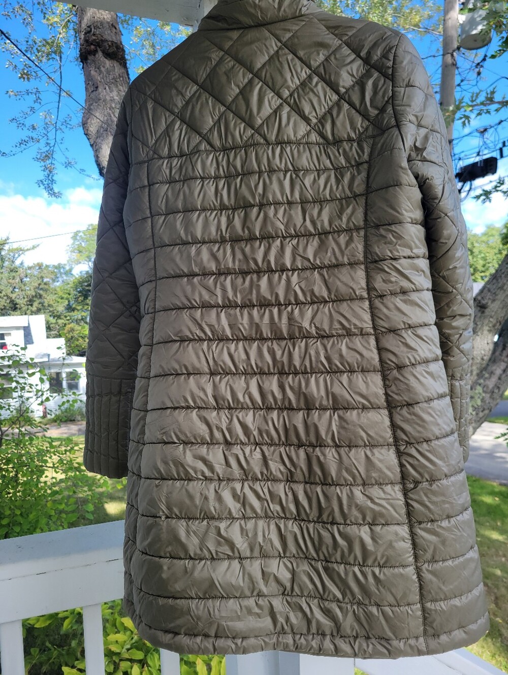 PATAGONIA Women's Puffer Coat, Size-XL, Color- Olive Green - Picture 9 of 16